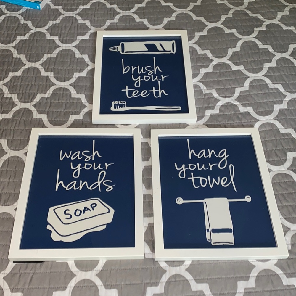 Bathroom Wall Art